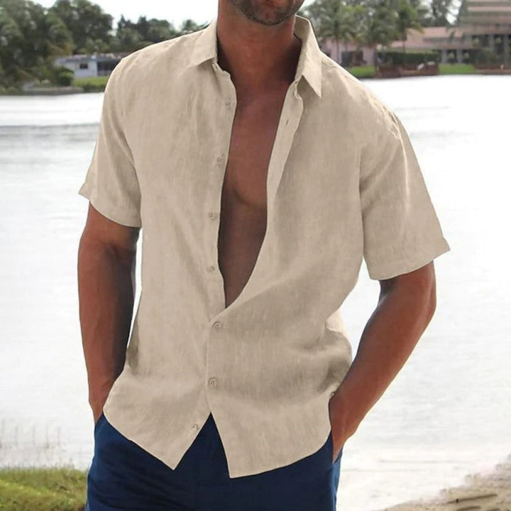 Men's Short Sleeve Casual Button-Up Shirt