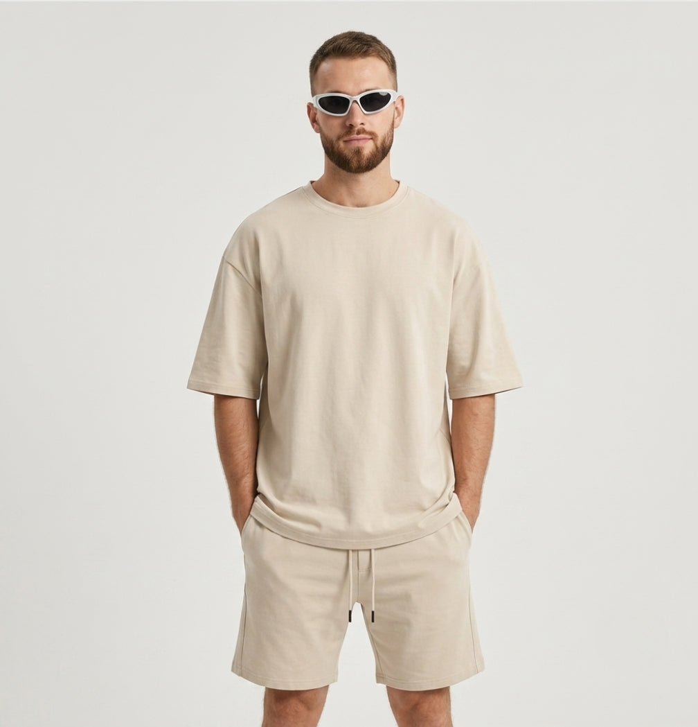 Men's Oversized T-Shirt and Shorts Two-Piece Set - photo 1