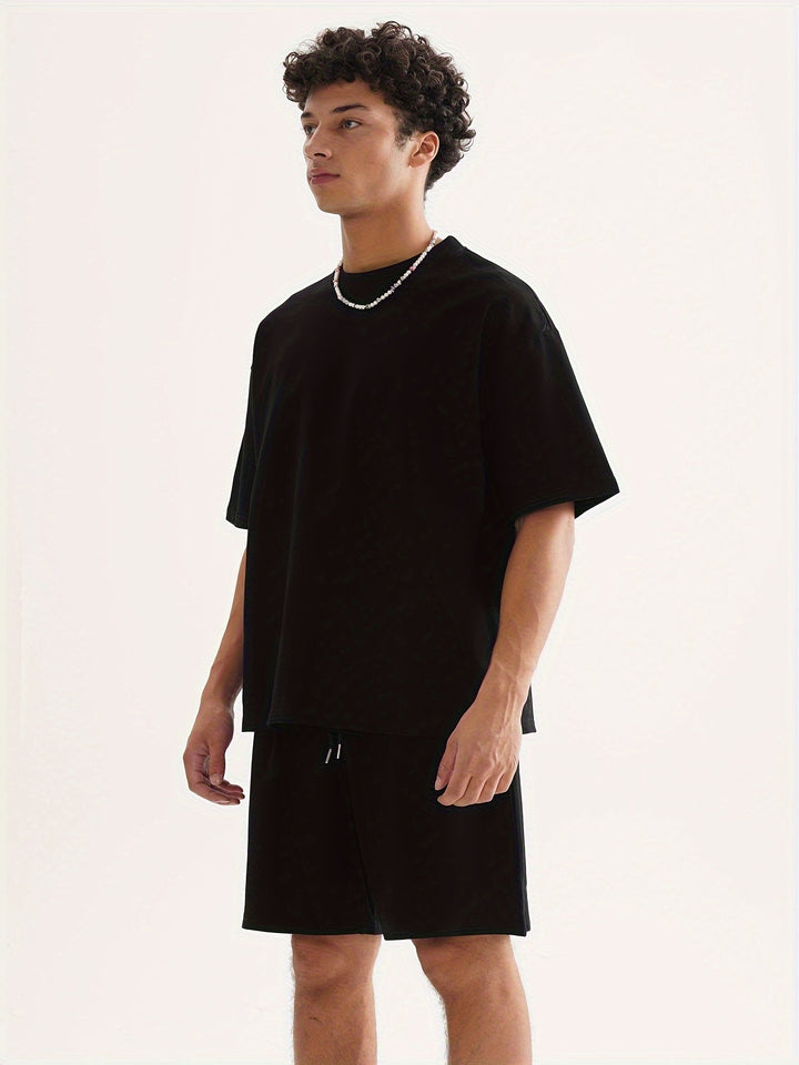 Men's Oversized T-Shirt and Shorts Two-Piece Set - photo 12