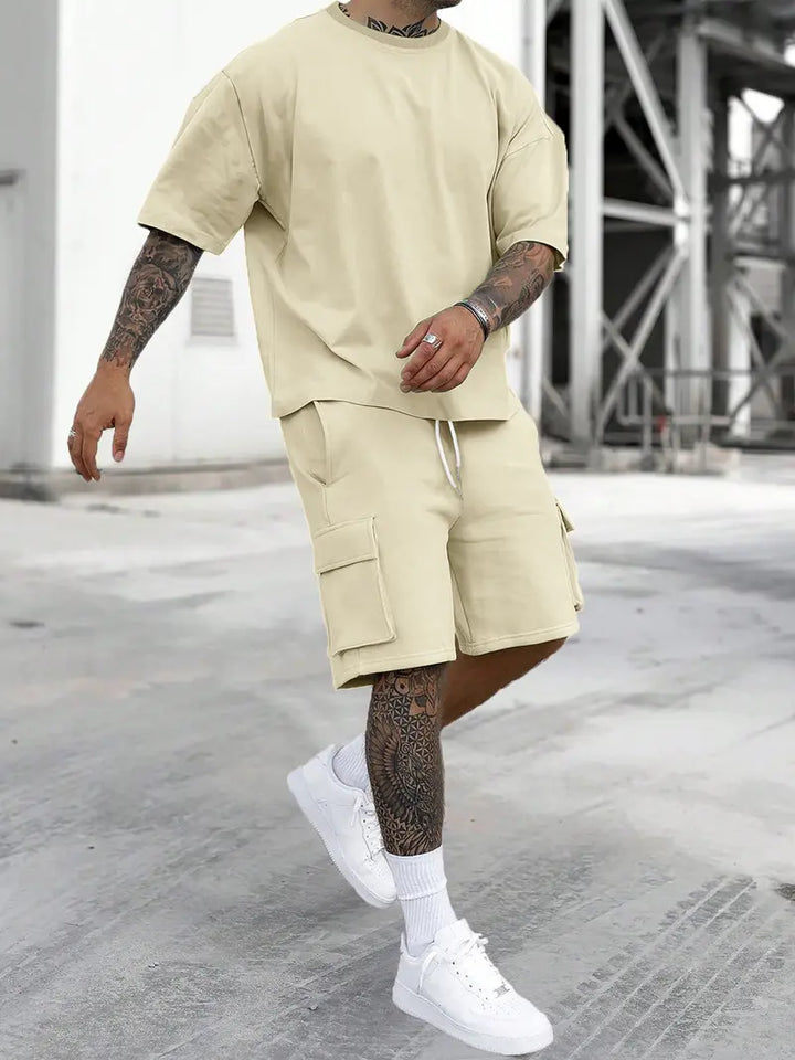 Men's Tee and Cargo Shorts Two-Piece Set - photo 4