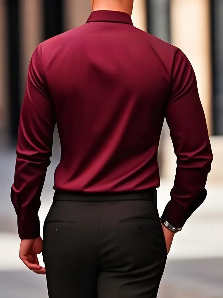 Men's Breathable Non-Iron Shirt with a Button Front – view 16