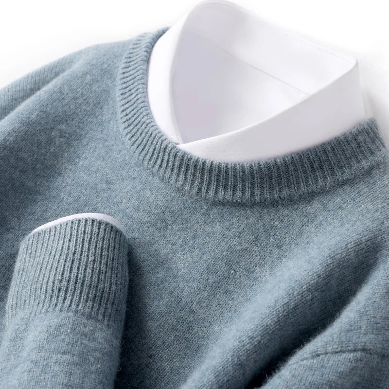Men's Classic Longline Knitted Jumper for Layering – view 10