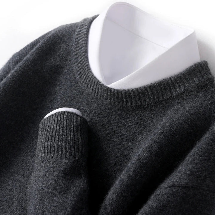 Men's Classic Longline Knitted Jumper for Layering – view 13