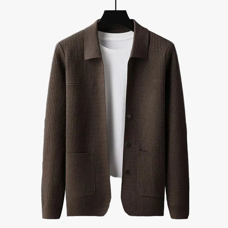 Pánský žebrovaný kardigan s knoflíkovou légou a náprsními kapsami
