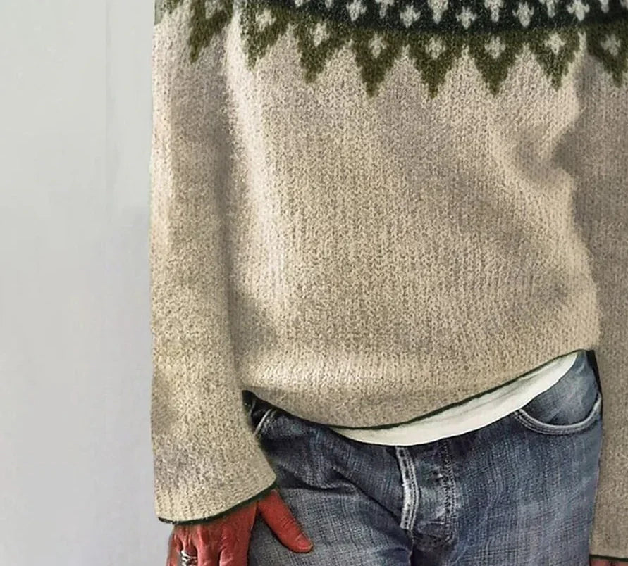 Women's Fine Knit Jumper with Crew Neck