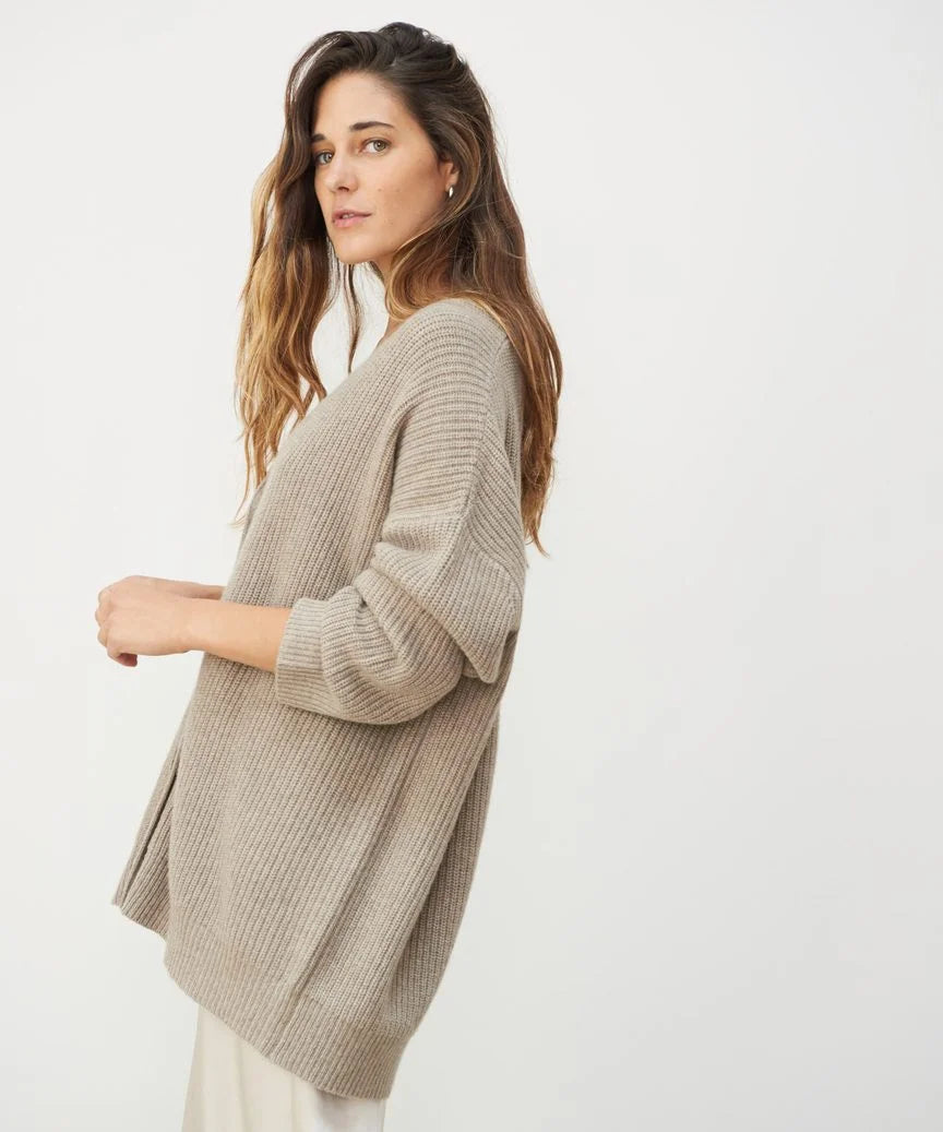 Olivia - Women's V-neck Cashmere Cardigan with Button Front - photo 2