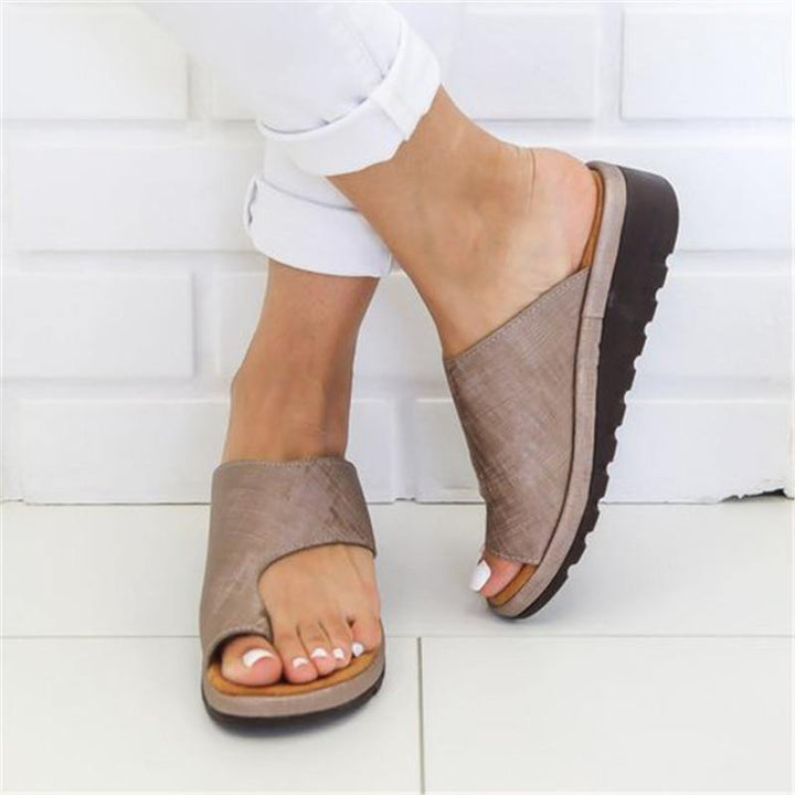 BESTWALK Orthopedic Premium Toe Corrector Bunion Comfy Foot Sandals