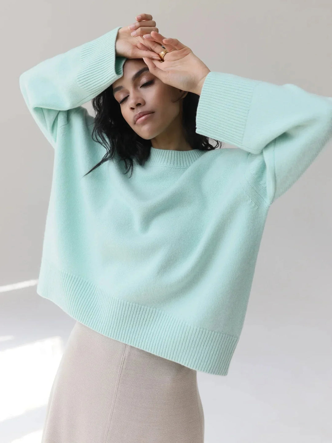 Women's Crew Neck Jumper with Oversized Fit