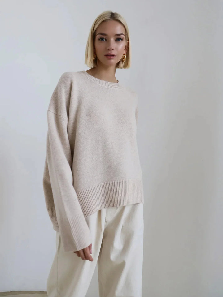Women's Crew Neck Jumper with Oversized Fit