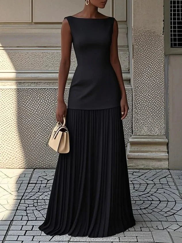 Ava | Elegant Blue Sleeveless Pleated Maxi Dress With Boat Neck