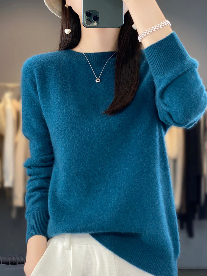 Women's Crew Neck Wool Knit Sweater - photo 2