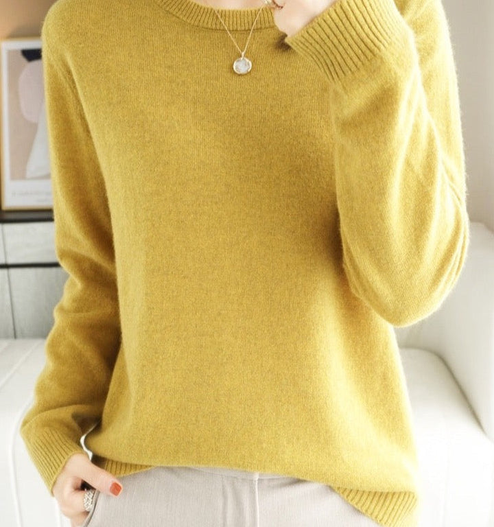 Women's Knitted Crew Neck Jumper with Long Sleeves - photo 10