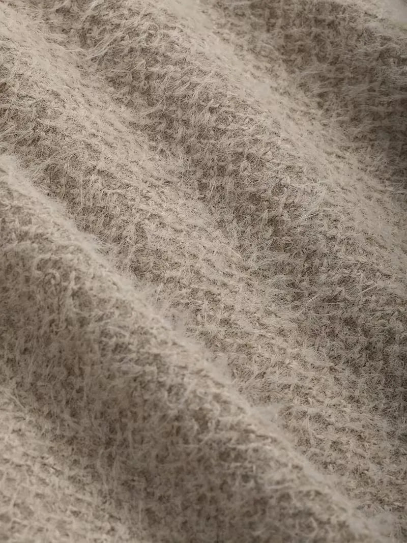 Women's Knitted Cropped Jumper with Long Sleeves - photo 6