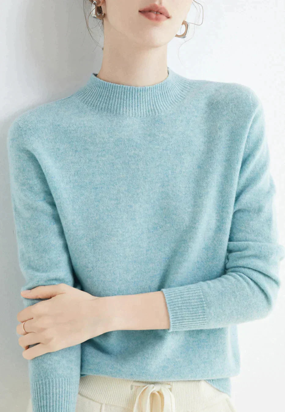 Women's Knitted Roll Neck Jumper with Long Sleeves - photo 7