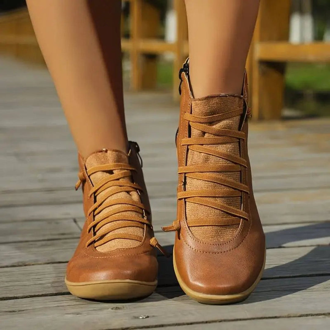 Women's Lace-up Side-zip Flat Leather Ankle Boots - photo 10