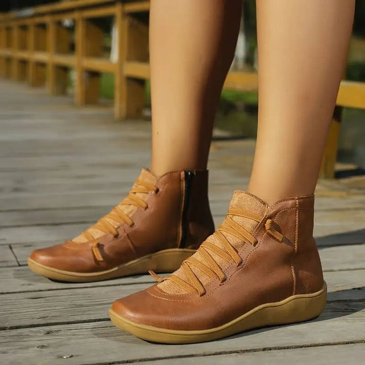 Women's Lace-up Side-zip Flat Leather Ankle Boots - photo 7
