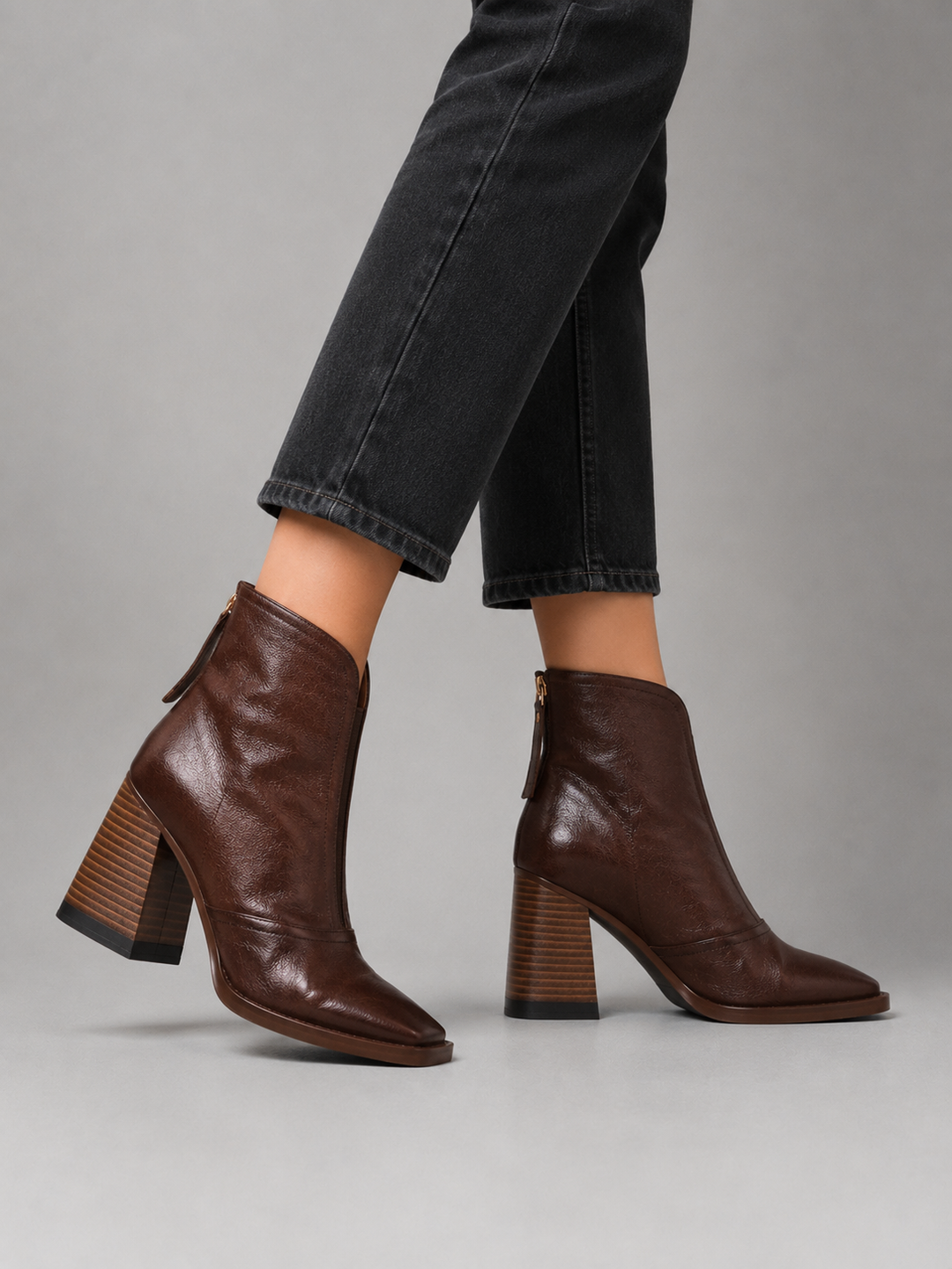 Women's Leather Ankle Boots - Block Heel - photo 4