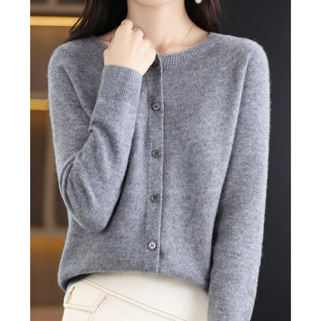 Women's Oversized Merino Wool Button-front Knit Cardigan - photo 7