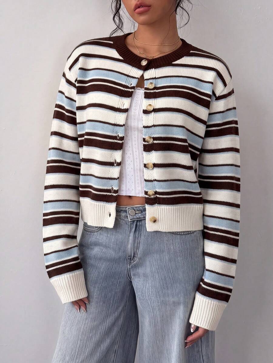 Women's Relaxed Button-Front Cardigan with Collar - photo 4