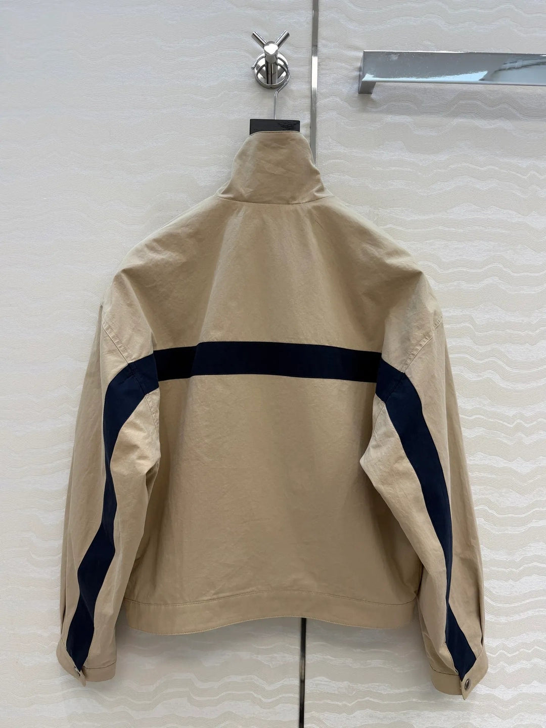 Women's Relaxed Zip-Front Bomber Jacket with Hood and Collar - photo 4