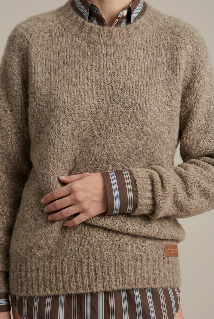 Women's Ribbed Relaxed Jumper with V-Neck - photo 3