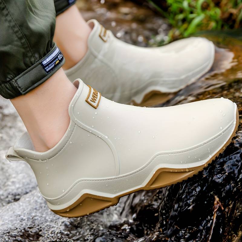 Women's Buckled Winter Boots - photo 5