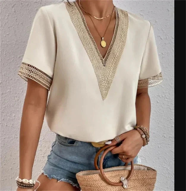 Women's Blouse with Short Sleeves with a Relaxed Fit