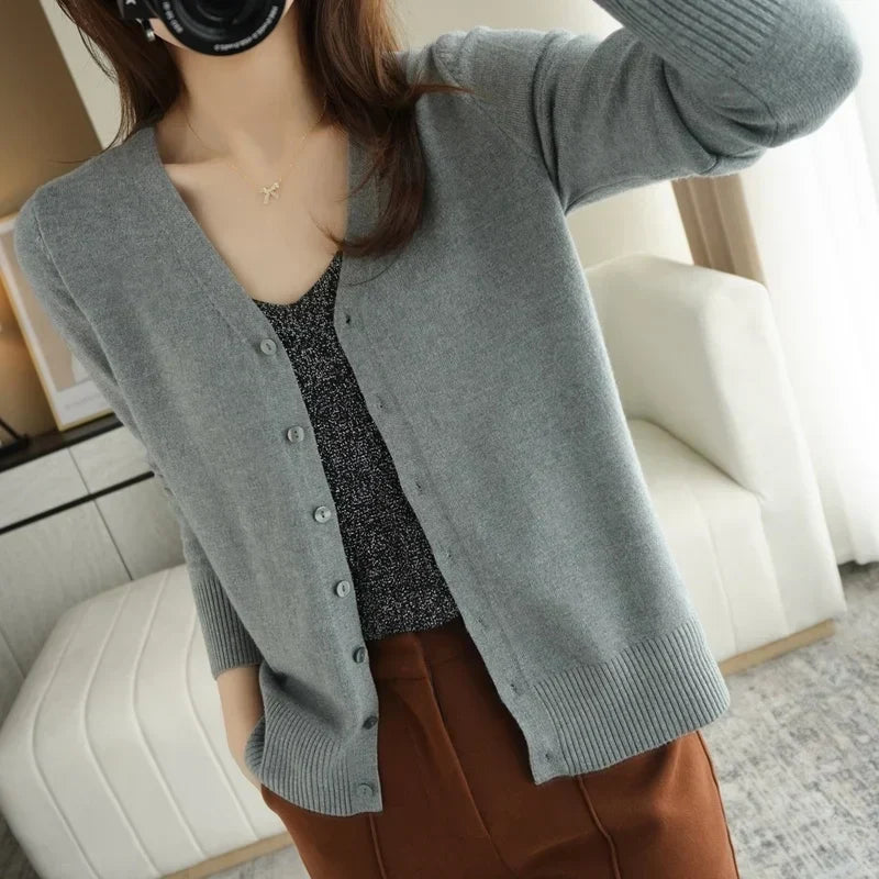Women's Button Front Cardigan in Sixteen Colours - photo 10