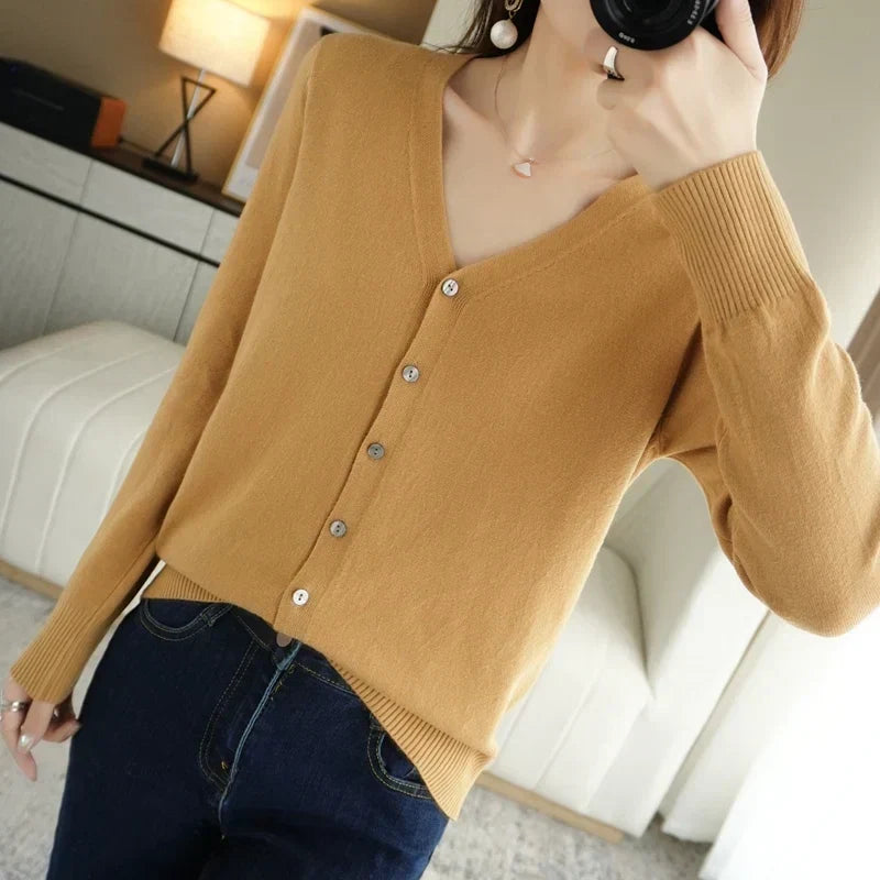 Women's Button Front Cardigan in Sixteen Colours - photo 7