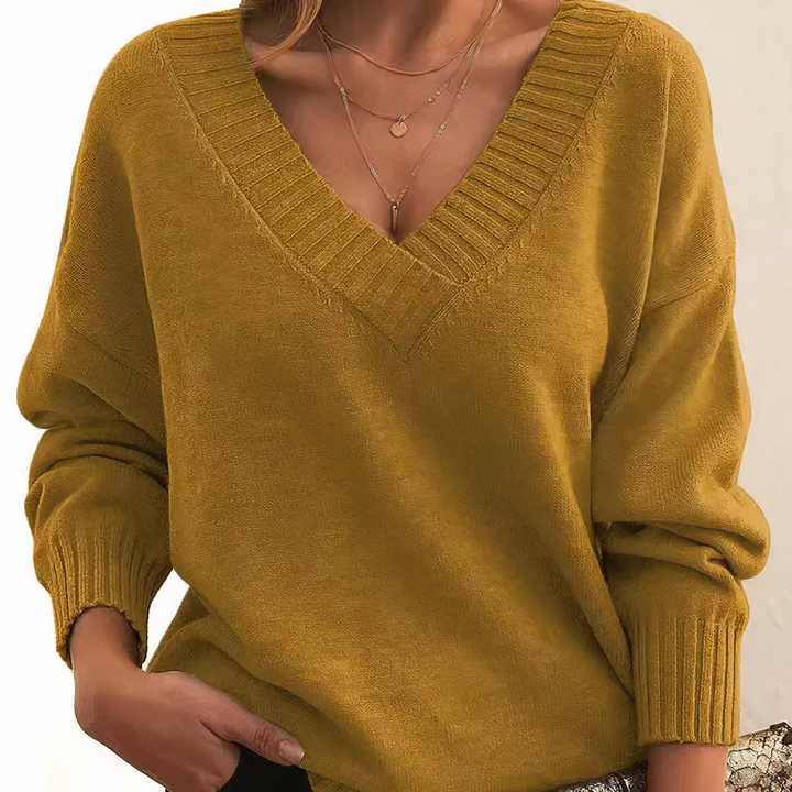 Robyn - Women's Cashmere Blend V Neck Jumper