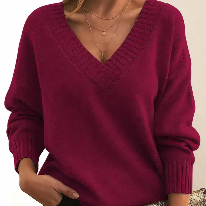 Robyn - Women's Cashmere Blend V Neck Jumper