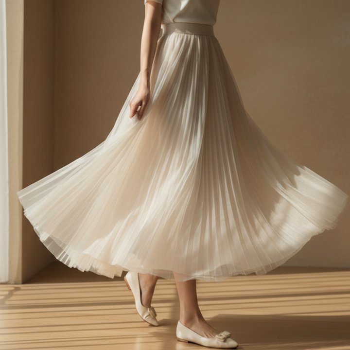 Women's High-Waisted Pleated Trousers – view 3
