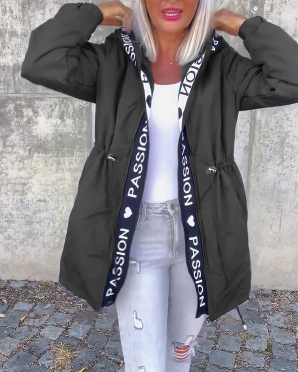 Bonnie – dámská parka s kapucí a stahovací šňůrkou v pase