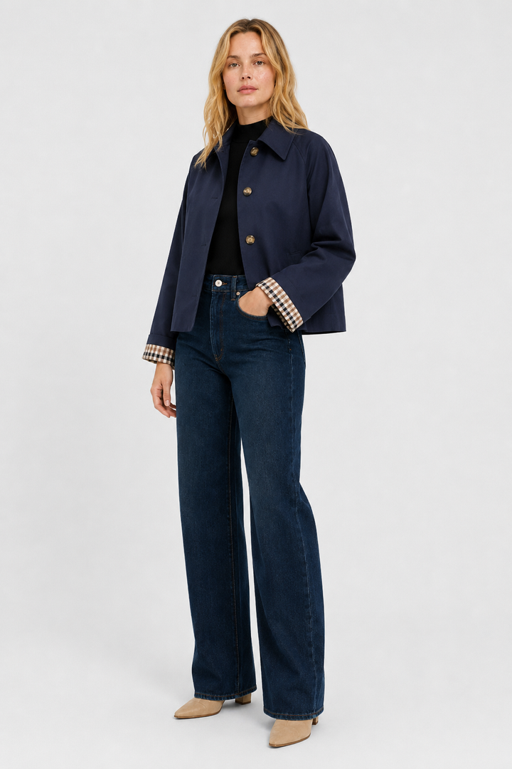 Women's Lightweight Button-Up Jacket with High Collar – view 16
