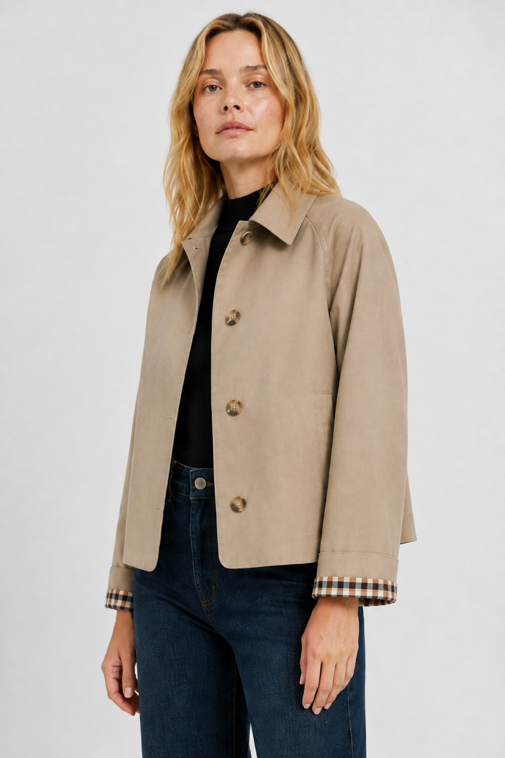 Women's Lightweight Button-Up Jacket with High Collar – view 2