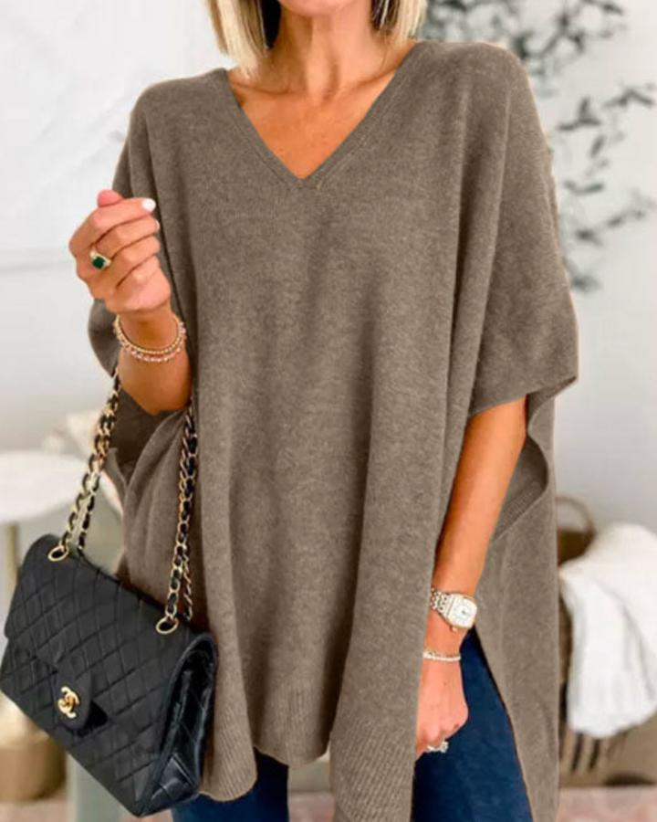 Women's Oversized V Neck Jumper with Short Sleeves - photo 2