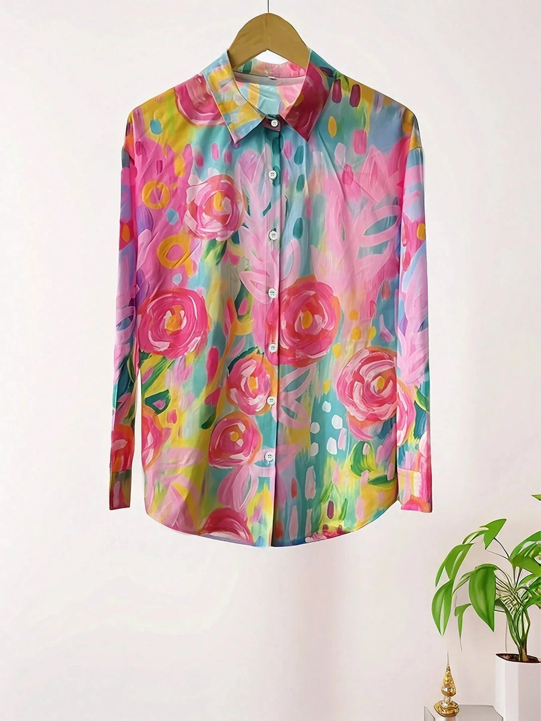 Women's Printed Flowing Blouse with a Lightweight Fabric