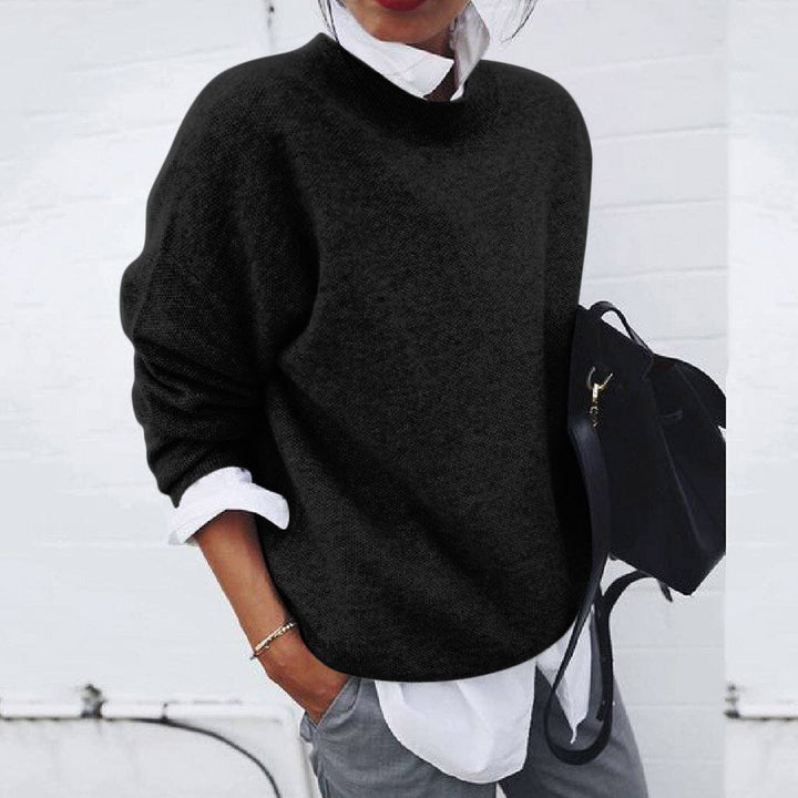Women's Relaxed Crew Neck Jumper in Soft Knit - photo 4