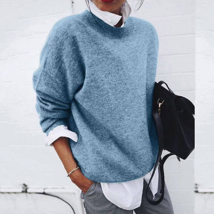 Women's Relaxed Crew Neck Jumper in Soft Knit - photo 6