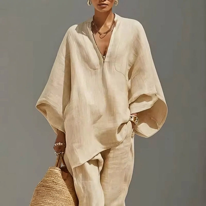 Women's Two-Piece Set with an Oversized Tunic