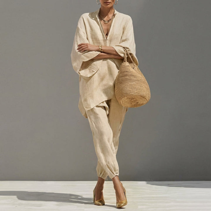 Women's Two-Piece Set with an Oversized Tunic