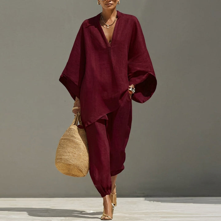 Women's Two-Piece Set with an Oversized Tunic