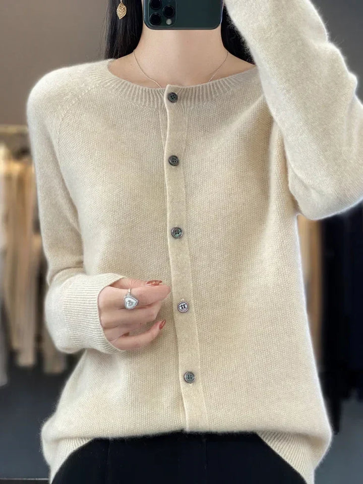 Women's Round Neck Cardigan in Soft Knit - photo 2