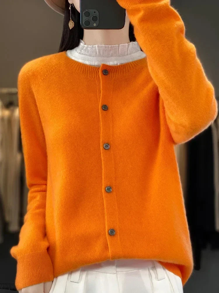 Women's Round Neck Cardigan in Soft Knit - photo 4