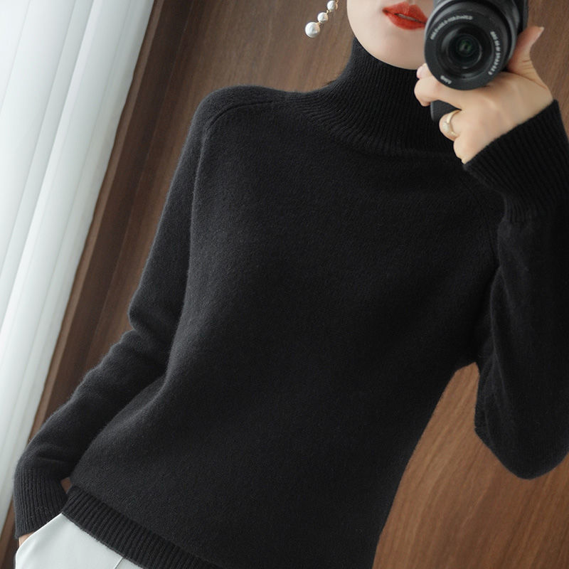 Women's Turtleneck Knit Jumper with Long Sleeves - photo 4